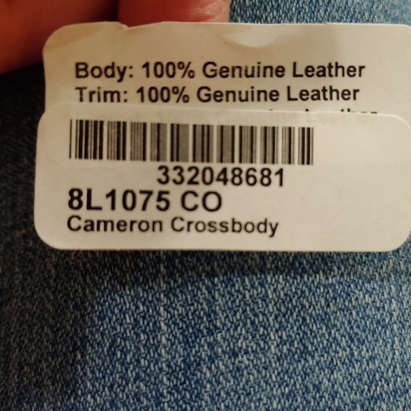 𝅺Dooney & Bourke Florentine Cameron Crossbody - Picture 3 of 12